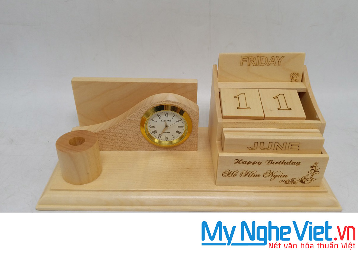 Lịch gỗ để bàn QTN25