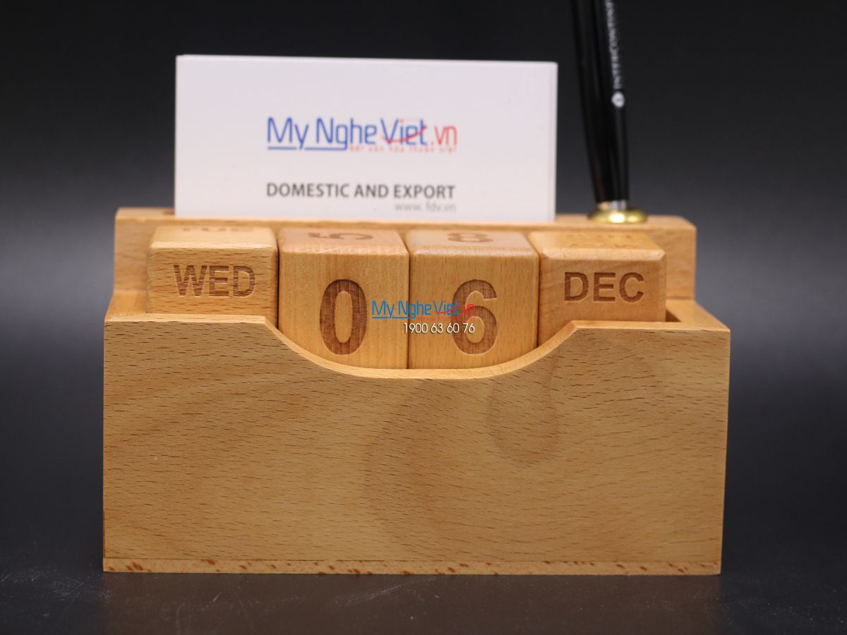 Lịch gỗ namcard bút MNV-QTN01-1